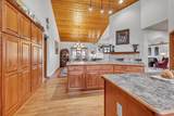 557 Red Pine Cir - Photo 16