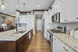 626 Mary Way - Photo 11
