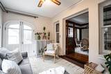 3019 Summit Ave - Photo 17