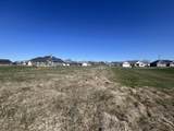 977 River Meadow Dr - Photo 2