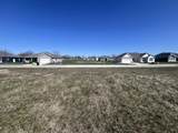 977 River Meadow Dr - Photo 3