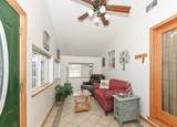 315 Wisconsin St - Photo 4