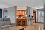 1061 Hanson Pl - Photo 10