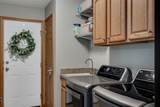 1061 Hanson Pl - Photo 32