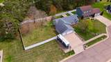 1061 Hanson Pl - Photo 4