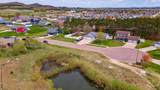 1061 Hanson Pl - Photo 9