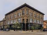 914 8th St - Photo 1