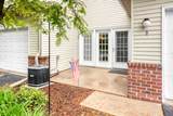 2422 Fox River Pkwy - Photo 18