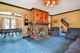 1107 Columbus St - Photo 5