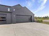 4163 Hemlock Dr - Photo 32