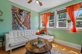 1720 Bennett Ave - Photo 3
