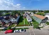1300 Greenfield Ave - Photo 37