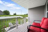 684 Lambert Dr - Photo 12
