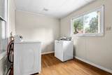 869 Division St - Photo 14