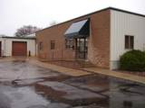 555 Braund St - Photo 1