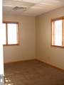 555 Braund St - Photo 4