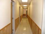 555 Braund St - Photo 5