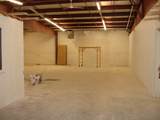 555 Braund St - Photo 5