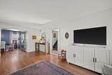 8074 Seneca Rd - Photo 10