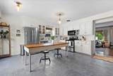 8074 Seneca Rd - Photo 3