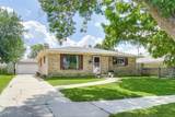 917 Berkeley Dr - Photo 2