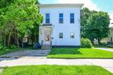 943 Superior St - Photo 2