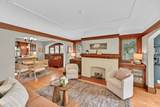 2338 68th St - Photo 4