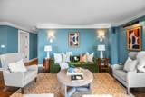929 Astor St - Photo 8
