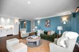 929 Astor St - Photo 9
