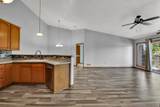 1517 Summerset Dr - Photo 6