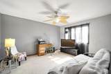 1447 Windsor Way - Photo 11