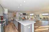 403 Kensington Ct - Photo 18