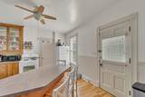 2105 Clarence Ave - Photo 11