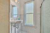 2105 Clarence Ave - Photo 12