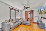 2105 Clarence Ave - Photo 13