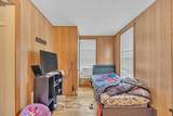 2105 Clarence Ave - Photo 9