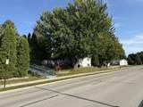 2471 Mark Dr - Photo 2