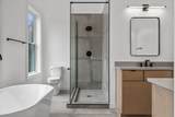 308 Oak St - Photo 13
