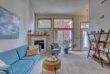 2408 Fox River Pkwy - Photo 18