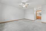 2426 Fox River Pkwy - Photo 14