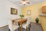 2426 Fox River Pkwy - Photo 4