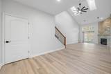 572 Cedar Bluffs Way - Photo 14