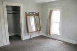 412 Manning St - Photo 32