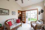 984 Algoma Dr - Photo 15