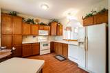 984 Algoma Dr - Photo 4