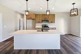 924 Duke St - Photo 14