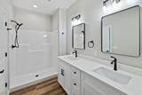 924 Duke St - Photo 22