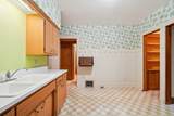 2918 Greenfield Ave - Photo 15