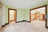 2918 Greenfield Ave - Photo 7