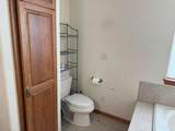 1459 Groves Ln - Photo 13